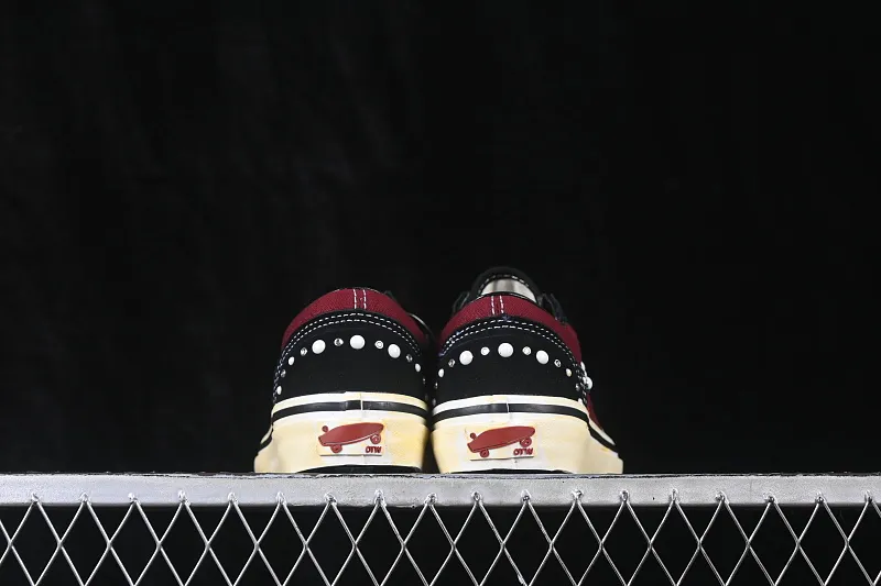 All categories Vans Vans series Vans Low Vans low top Vans Old Skool 36 Vans low-top casual skateboard shoes VN000DC0FNG